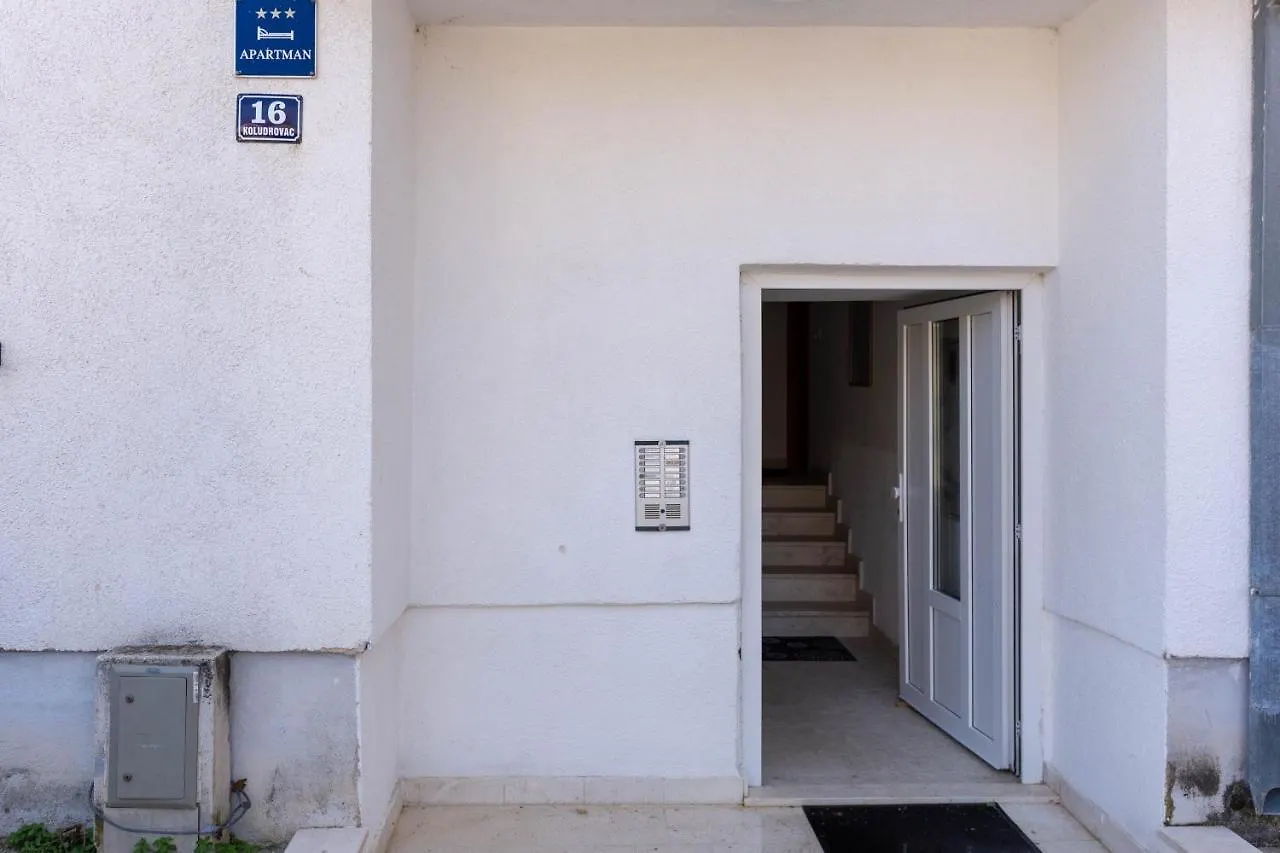 Apartament Vicia Faba Kaštela